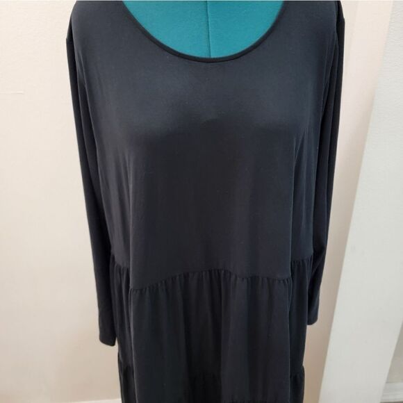 Love, Fire Long Sleeve Ruffle Hem Dress Solid Black Soft Material Plus Size 4X - Picture 2 of 8
